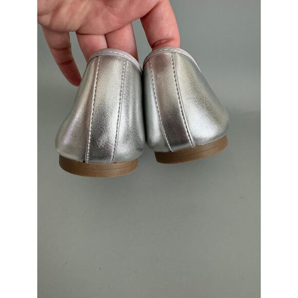 New Circus by Sam Edelman Silver Flats Size 7.5 - Picture 6 of 10